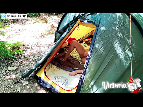 ❤️ Gefilmd op camera Gepassioneerd aftrekken Vreemdeling in een tent ❤❌ Fucking video at porn nl.myinvest.top ﹏