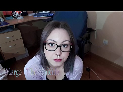 ❤️ Sexy meisje met bril zuigt Dildo diep op camera ❤❌ Fucking video at porn nl.myinvest.top ﹏